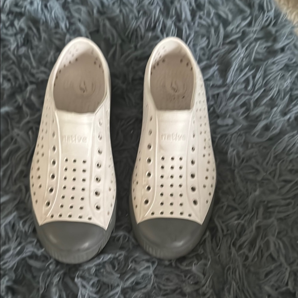 Native Kids Shoes